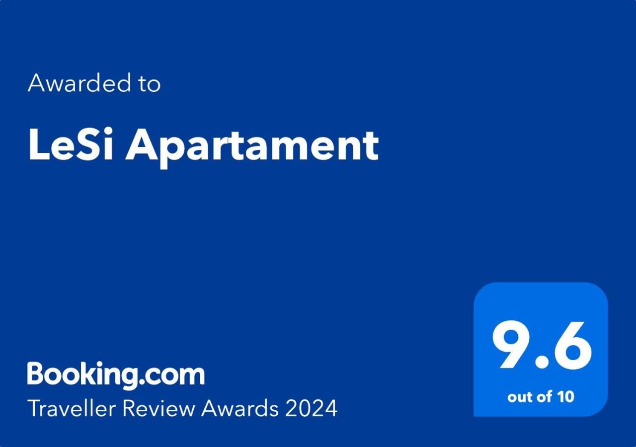 Lesi Apartament Erevan Esterno foto